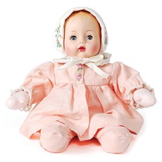 MADAME ALEXANDER 12" GOING TO GRANDMA'S HUGGUMS