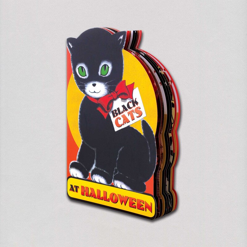 LAUGHING ELEPHANT BOOKS BLACK CATS AT HALLOWEEN