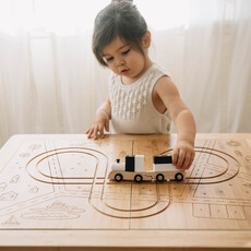 WONDER & WISE LAND, SAND & WATER TABLE