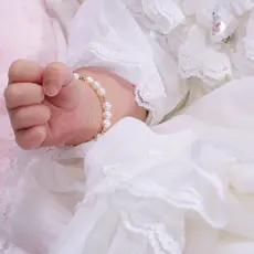 CHERISHED MOMENTS MAE - 14K GOLD PLATED BRACELET