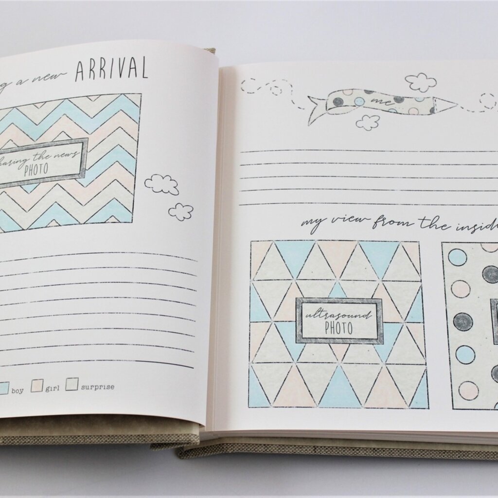 BABY MEMORY BOOK - HOT AIR BALLOON ANIMALS