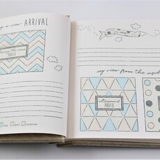 BABY MEMORY BOOK - HOT AIR BALLOON ANIMALS