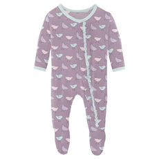 KICKEE PANTS CLASSIC RUFFLE FOOTIE W/2 WAY ZIPPER-LAV CHICKENS