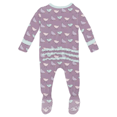 KICKEE PANTS CLASSIC RUFFLE FOOTIE W/2 WAY ZIPPER-LAV CHICKENS