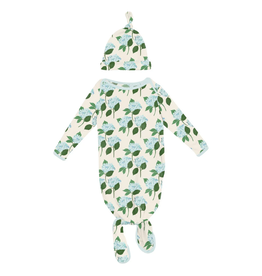 KICKEE PANTS PRINT KNOTTED LAYETTE GOWN & HAT SET-HYDRANGEA