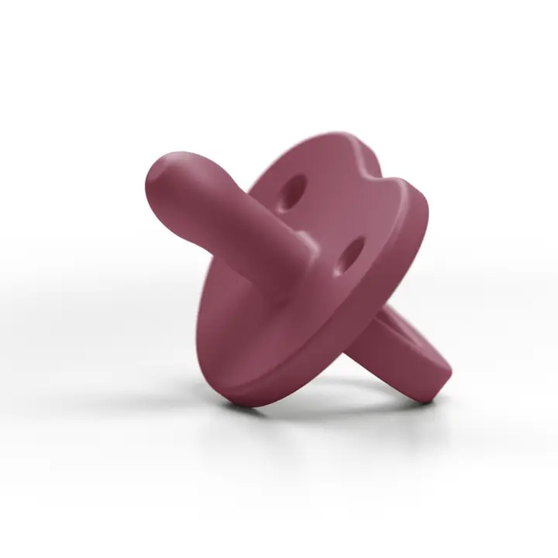 MILK SNOB CALM 'N CUDDLE PACIFIER BERRY 6-18M