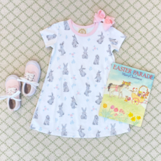 THE BEAUFORT BONNET COMPANY  Polly Play Dress Short Sleeve - Broad St. Bunnies