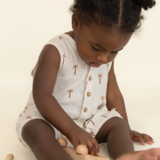 MAKEMAKE ORGANICS SLEEVELESS BUBBLE ROMPER - PALM