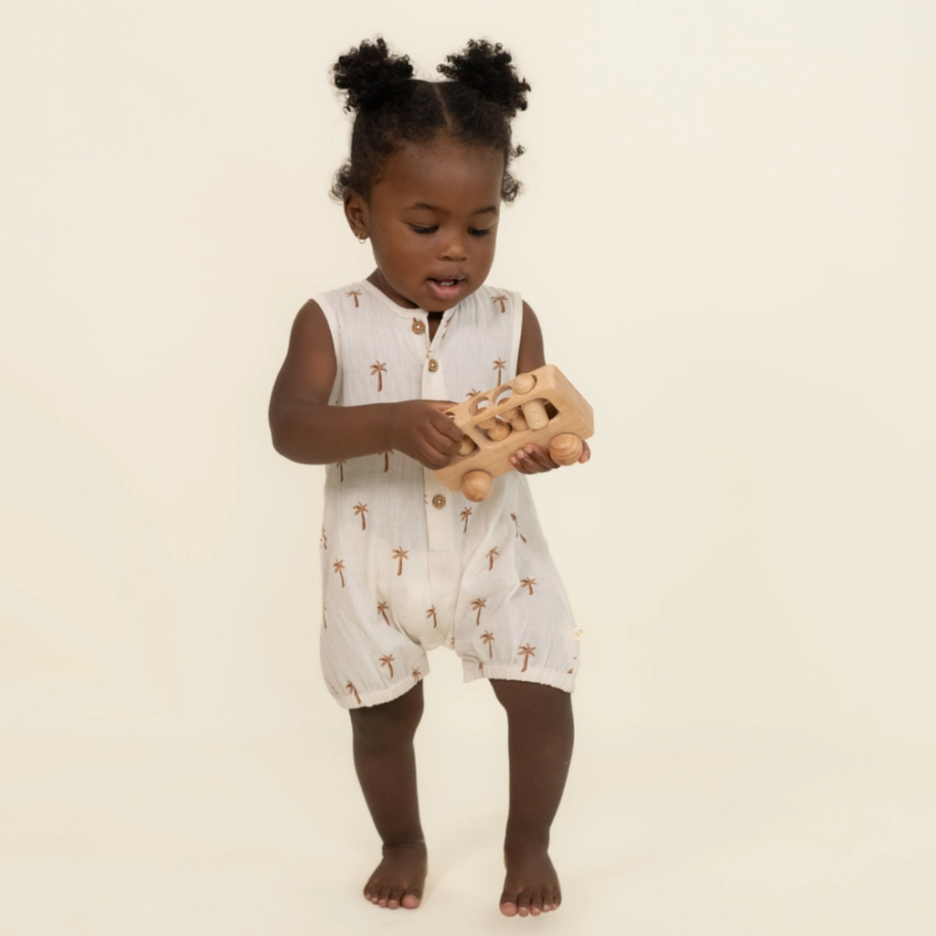MAKEMAKE ORGANICS SLEEVELESS BUBBLE ROMPER - PALM