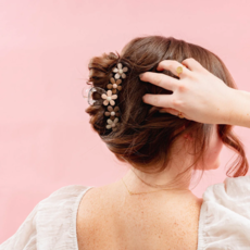 THE DARLING EFFECT NATURAL DAISY CLAW CLIP