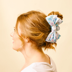 THE DARLING EFFECT SATIN BOW CLAW CLIP-SG BLUE