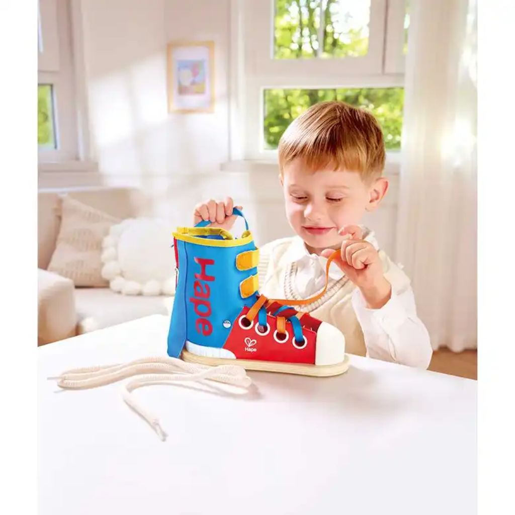 HAPE TIE-IT LACING SNEAKER