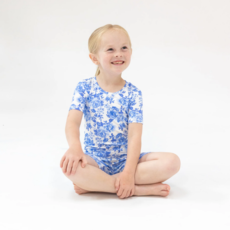 ANGEL DEAR Roses In Blue Short Loungewear Set
