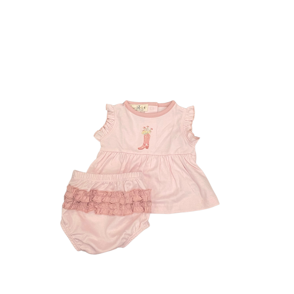 LUNA+ARLO BOOTS AND BLOOMS RUFFLE FLUTTERS DIAPER COVER