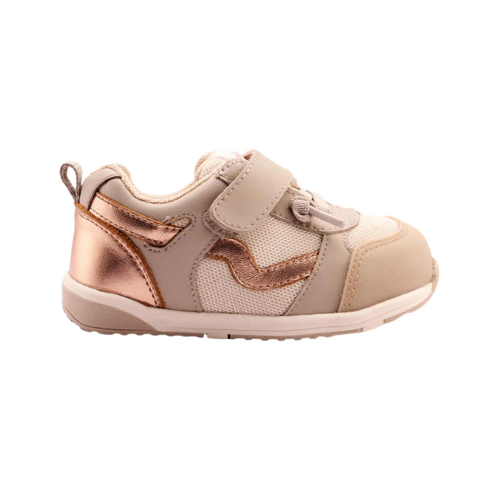 OLD SOLES FLY BY SQUAD