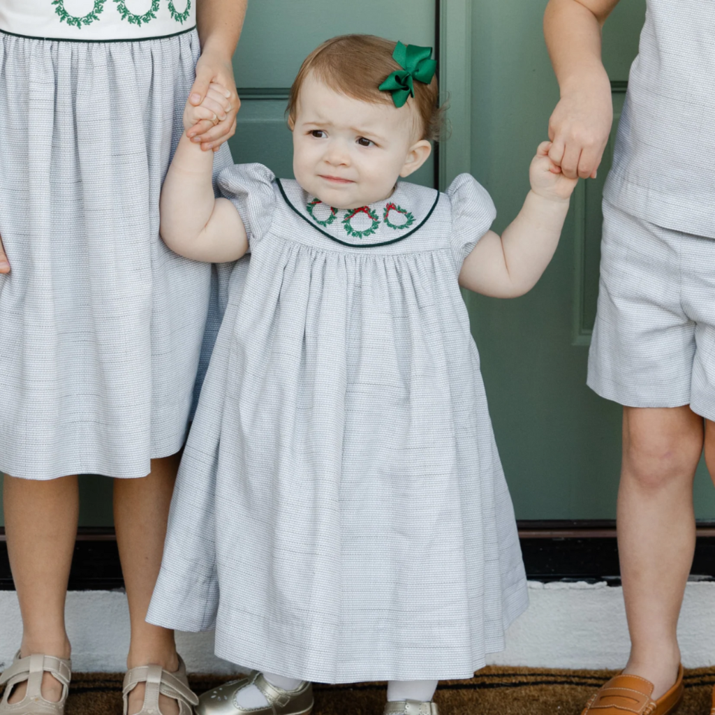BAILEY BOYS Girl's Laurel Wreath, Float