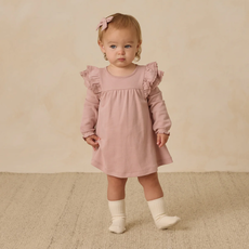QUINCY MAE LONG SLEEVE FLUTTER DRESS || ROSE