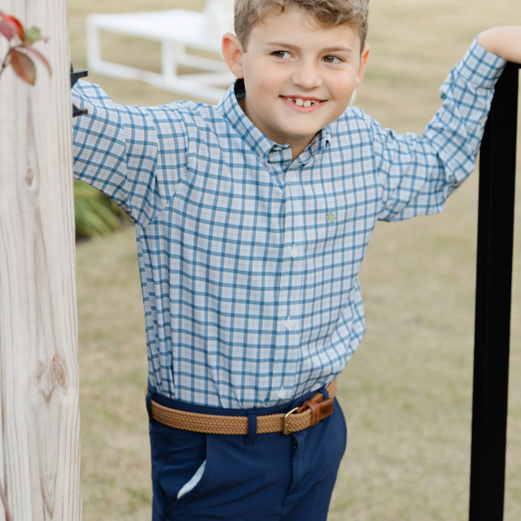 J.BAILEY Boy's Performance Button Down, Stone