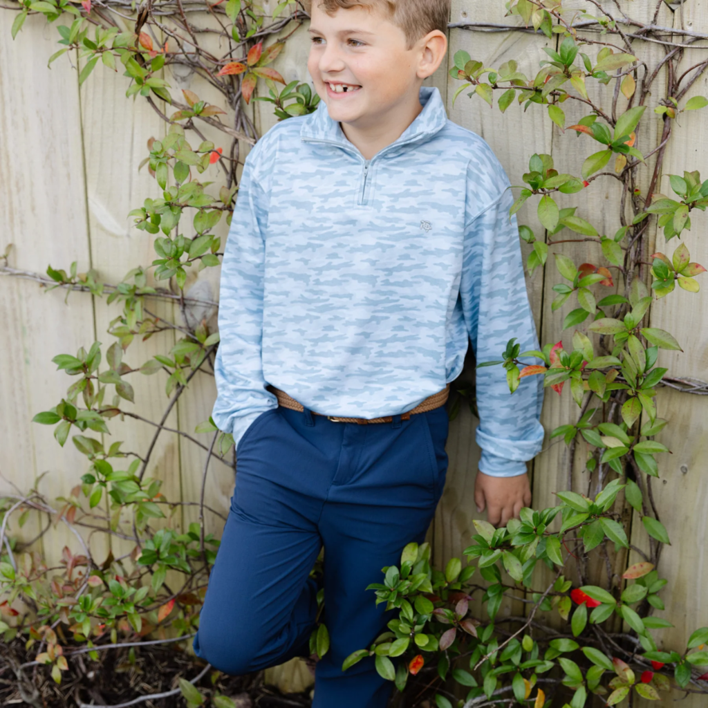 J.BAILEY Boy's Performance Half Zip, Gray Camo