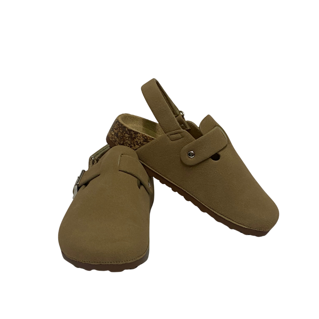 MIA Lil Clarye Sand Ambsue