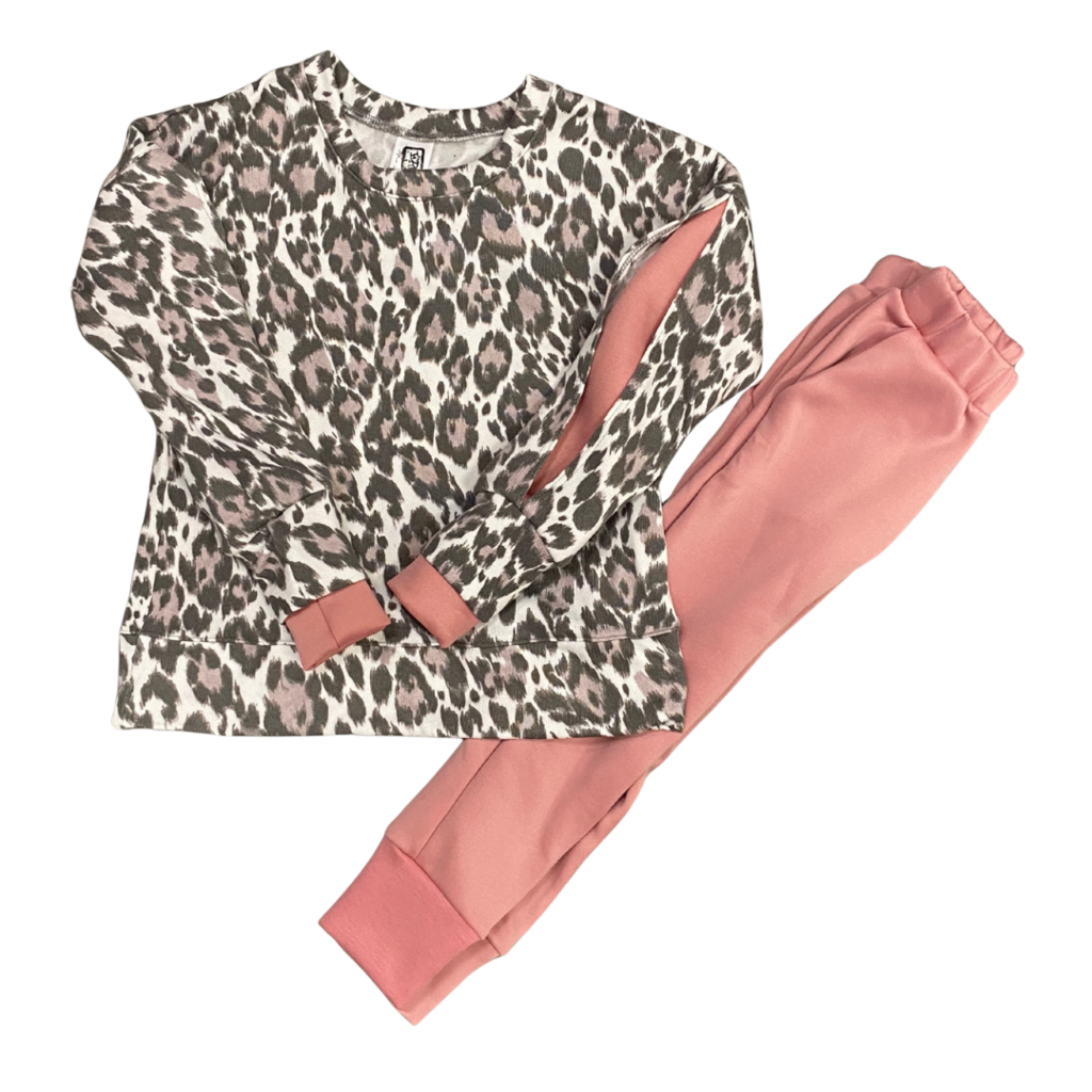 ERGE GIRL'S LS LEOPARD COMBO TOP W/BLUSH SCUBA JOGGER