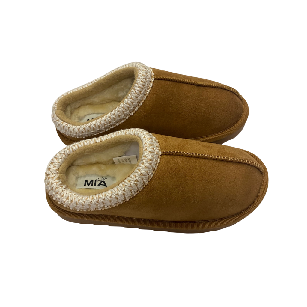 MIA DOWNEE CHESTNUT NOXL