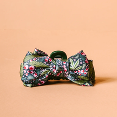 THE DARLING EFFECT JOLLY SPRIG MINI SATIN BOW CLAW CLIP