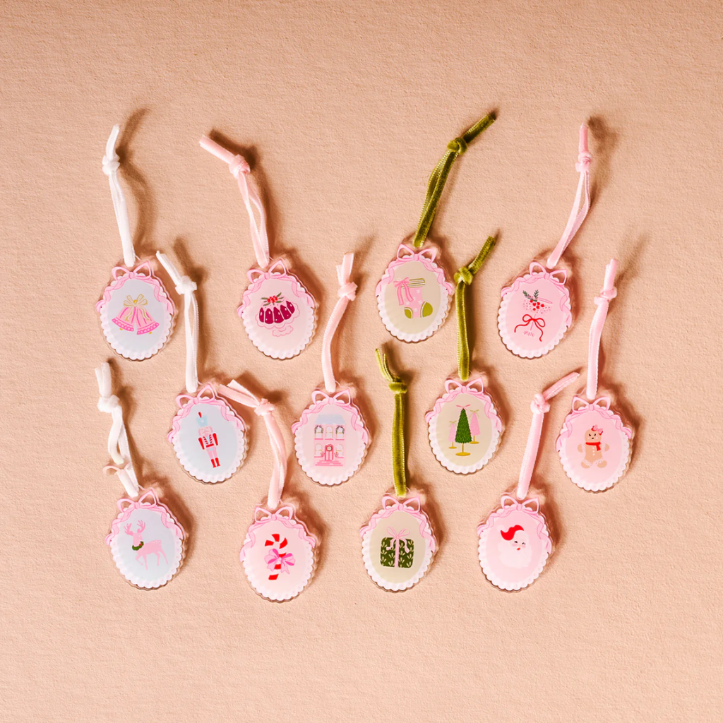 THE DARLING EFFECT COQUETTE CHRISTMAS  ADVENT CALENDAR