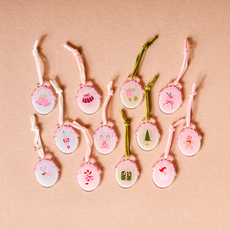 THE DARLING EFFECT COQUETTE CHRISTMAS  ADVENT CALENDAR