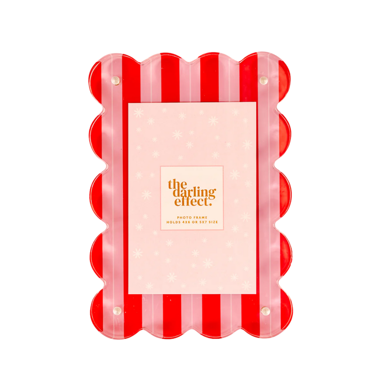 THE DARLING EFFECT PEPPERMINT STRIPE RECT.  SCALLOPED FRAME