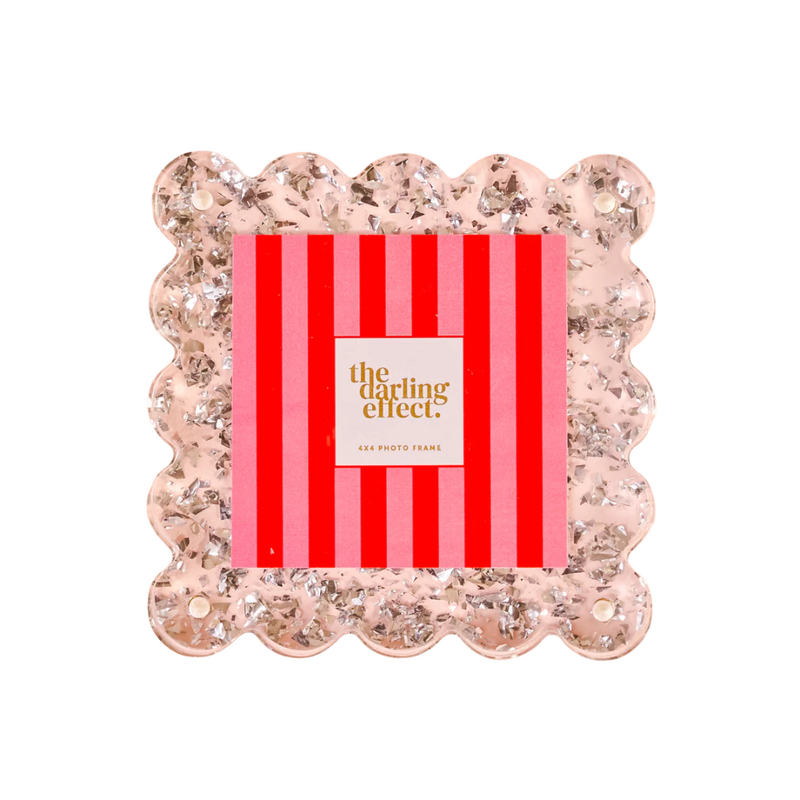 THE DARLING EFFECT SILVER GLITTER SQUARE SCALLOPED ACRYLIC FRAME