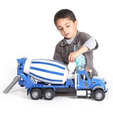 BRUDER MACK CEMENT MIXER