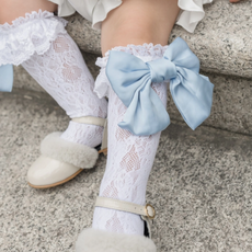 PETITE MAISON KIDS LOLA LACE SOCKS W/SATIN BOW