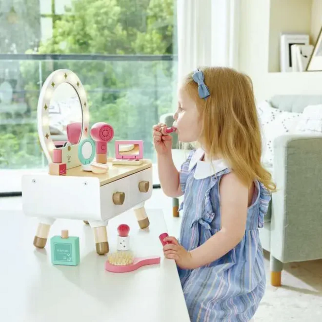 HAPE MY STYLISH DRESSING TABLE