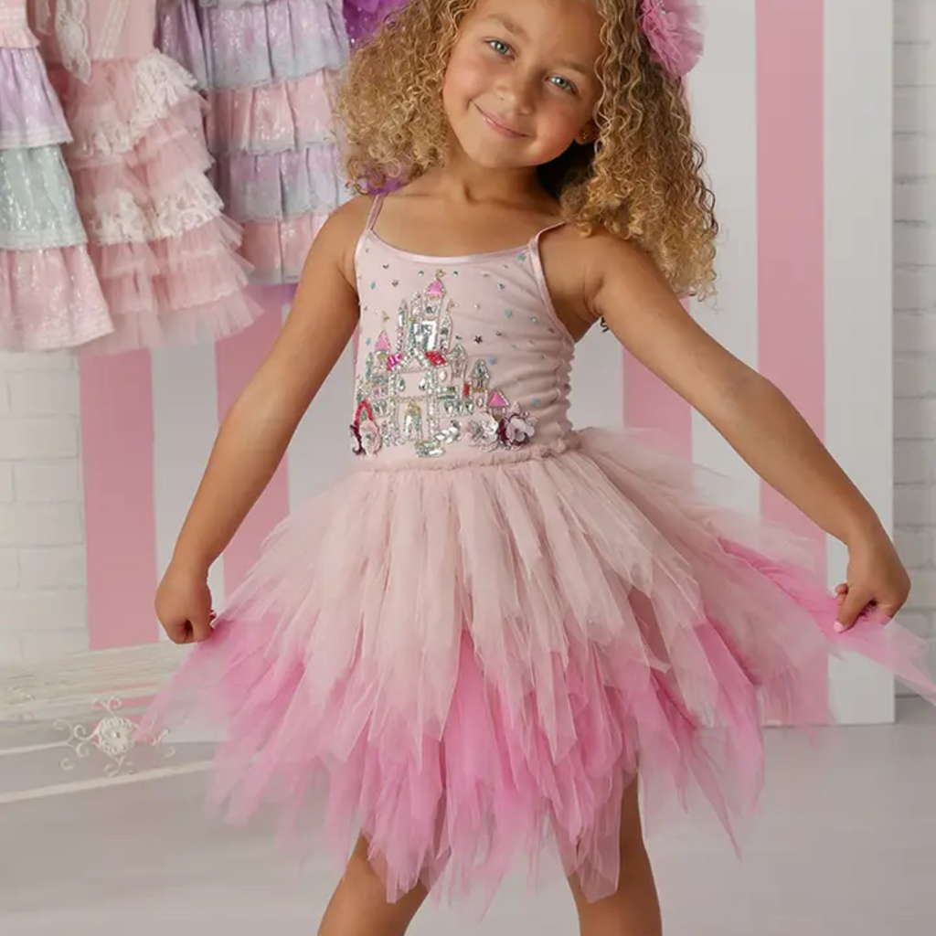 OOH! LA LA COUTURE CASTLE EMMA