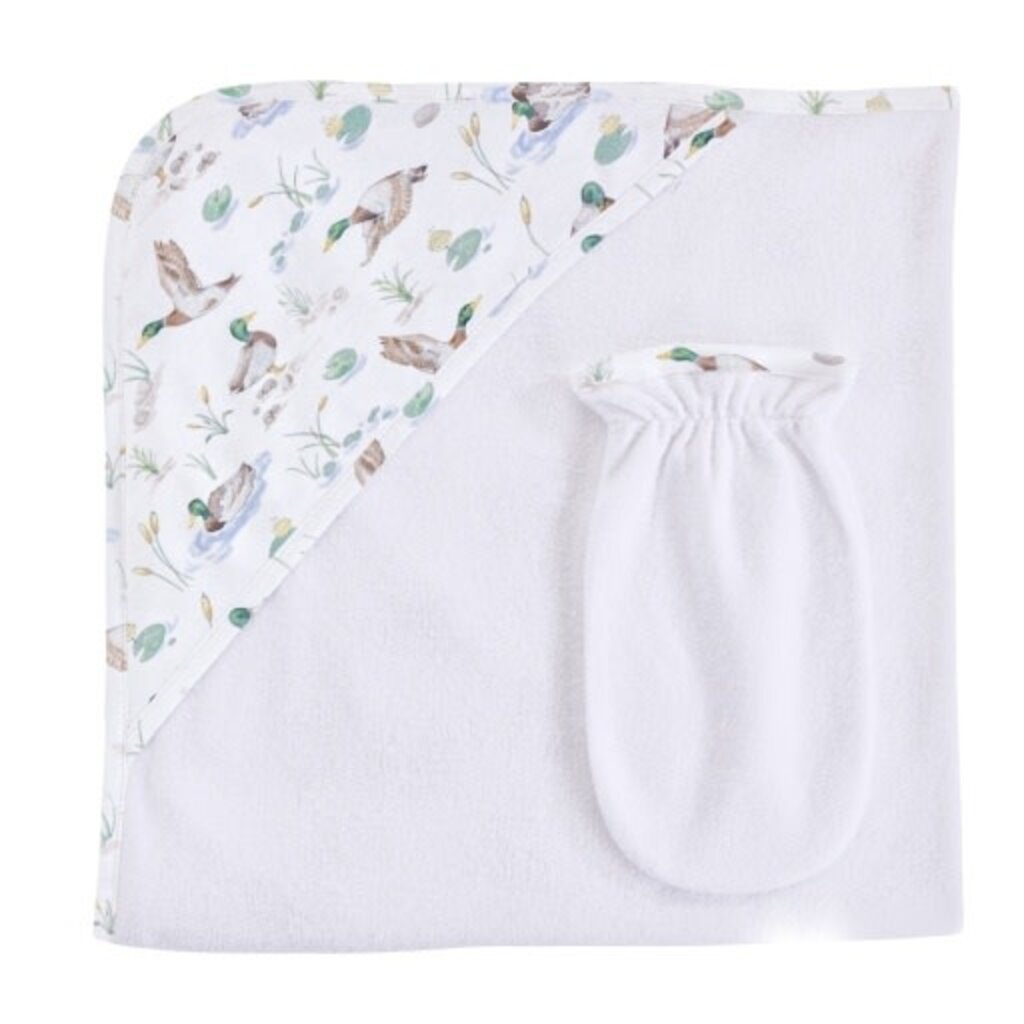 BABY CLUB CHIC mallard ducks hodded towel w/mitt set 31'x28' OS