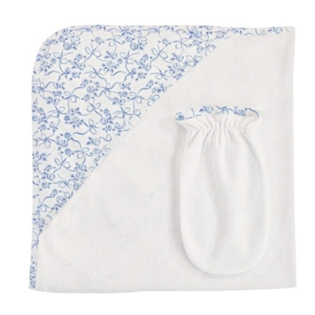 BABY CLUB CHIC blue romantic toile hooded towel w/mitt set 31'x28'