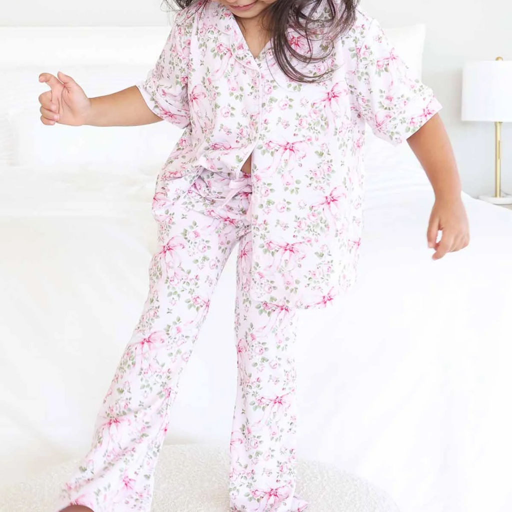 CADEN LANE BOWS IN BLOOM FLARE LOUNGE SET