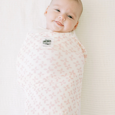 THE UPTOWN BABY PINK CLOVER SWADDLE