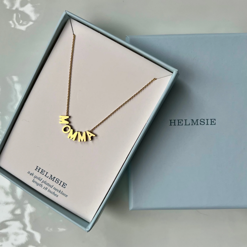 HELMSIE I'm Momma Necklace Gold
