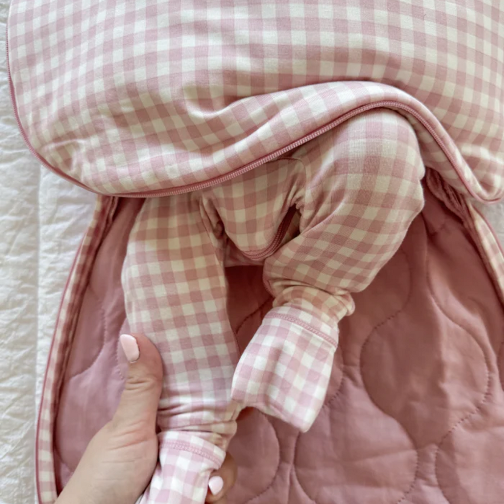 GUNAMUNA SWADDLE-PINK GINGHAM