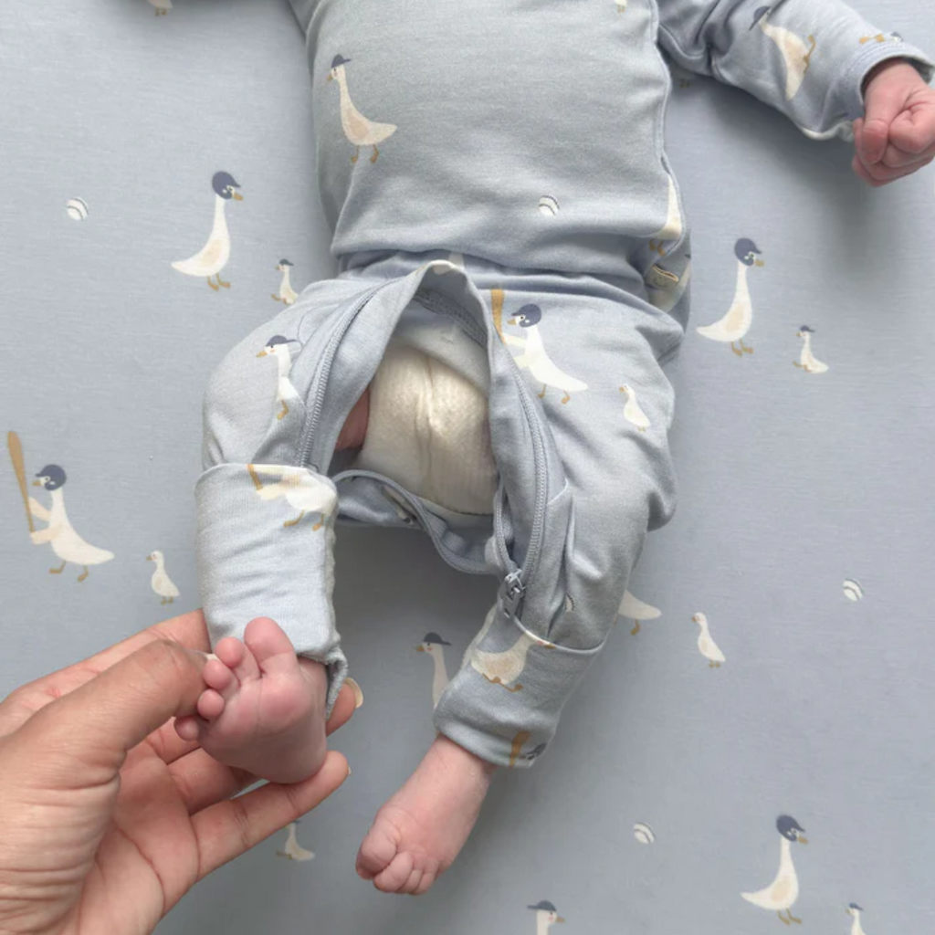 GUNAMUNA CONVERTIBLE PJ-BASEBALL GOOSE