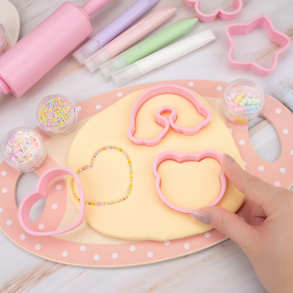 Play & Display Sugar Cookie Deco Dough Diy Craft Kit