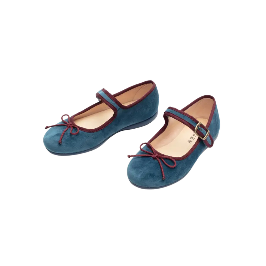 Marjen Elisa Blue