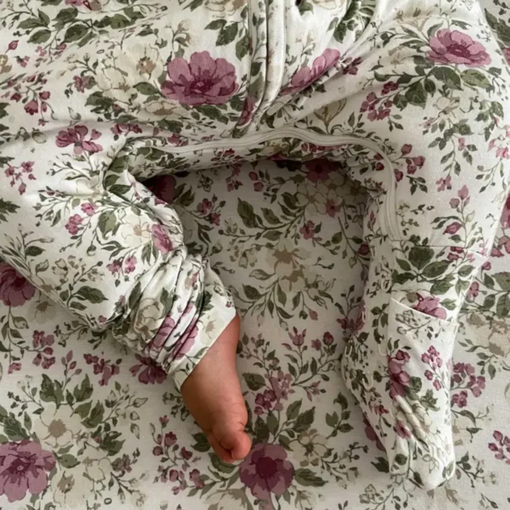 GUNAMUNA Footie Sleep Sack 2.5 - Savanna