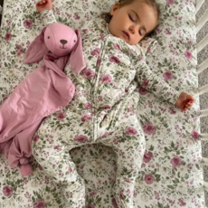 GUNAMUNA Footie Sleep Sack 2.5 - Savanna