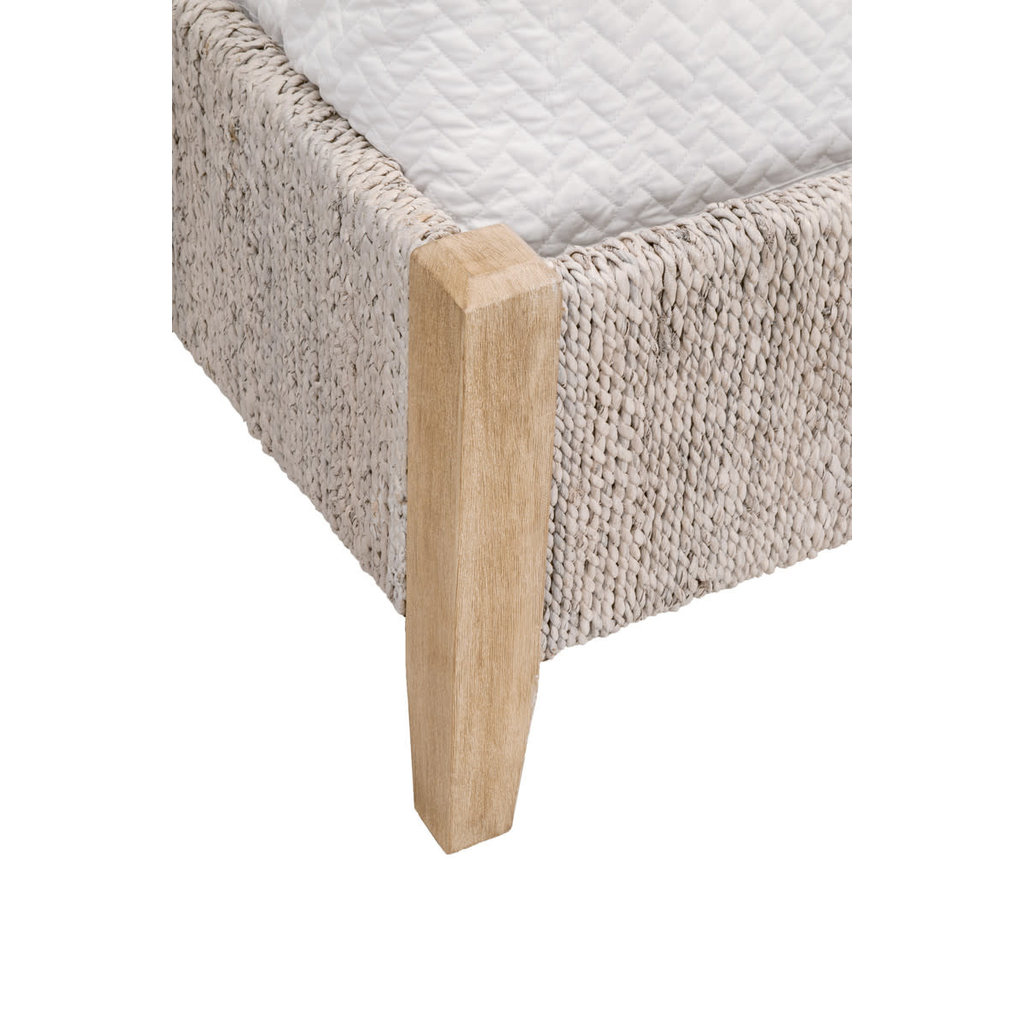 Mallory King  Bed