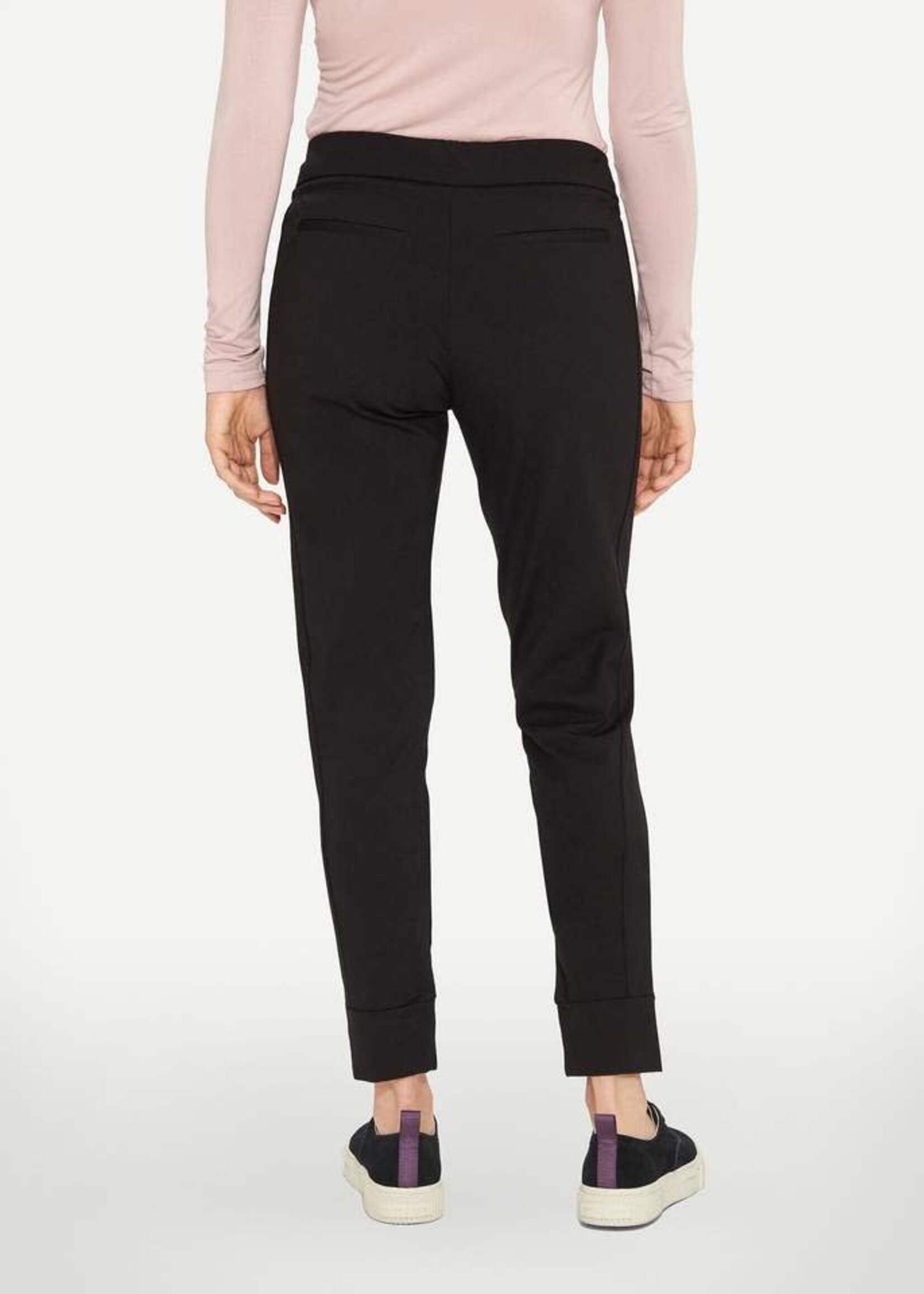 BLACKBULL-JOGGER-4000521900