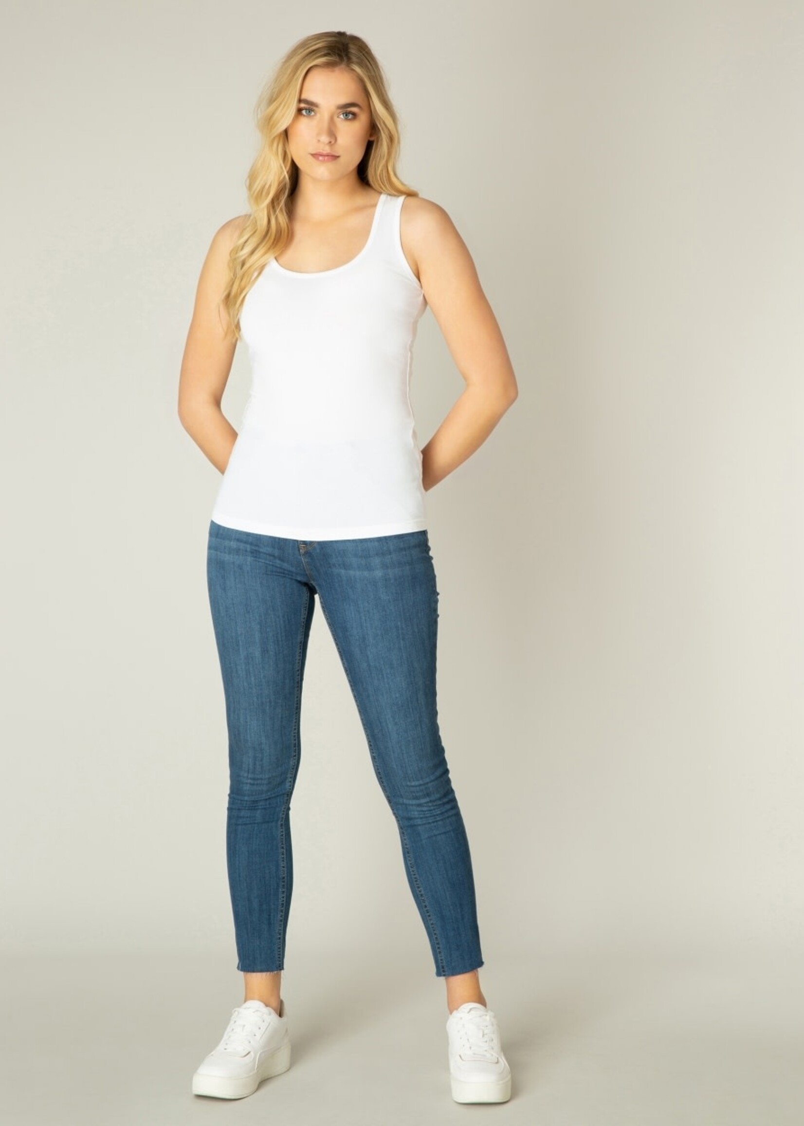 BASELEVEL-CAMISOLE-6000030