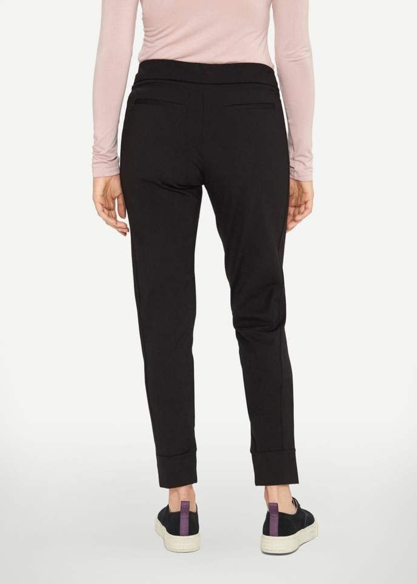 BLACKBULL-JOGGER-4000521900